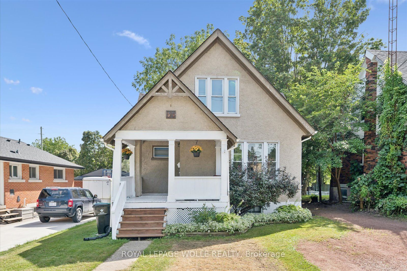99 Cedar