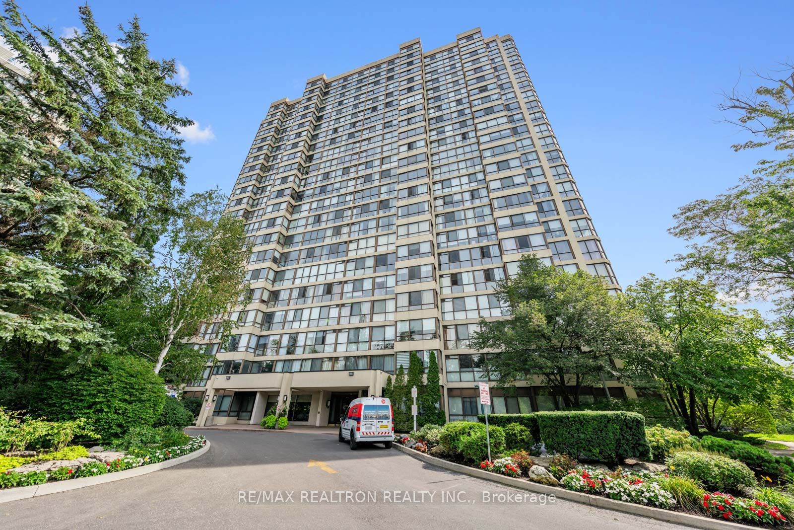 131 Torresdale Unit #1402