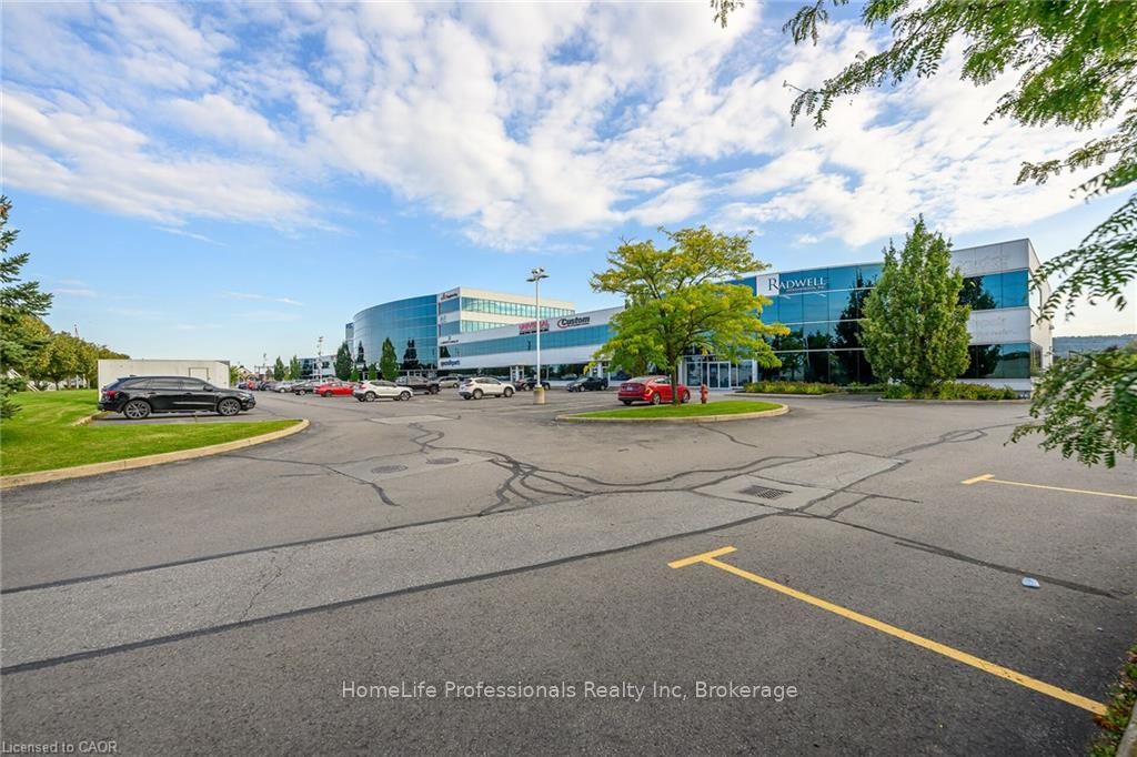 1100 South Service Road 424, Hamilton, ON L8E 0C5, Hamilton