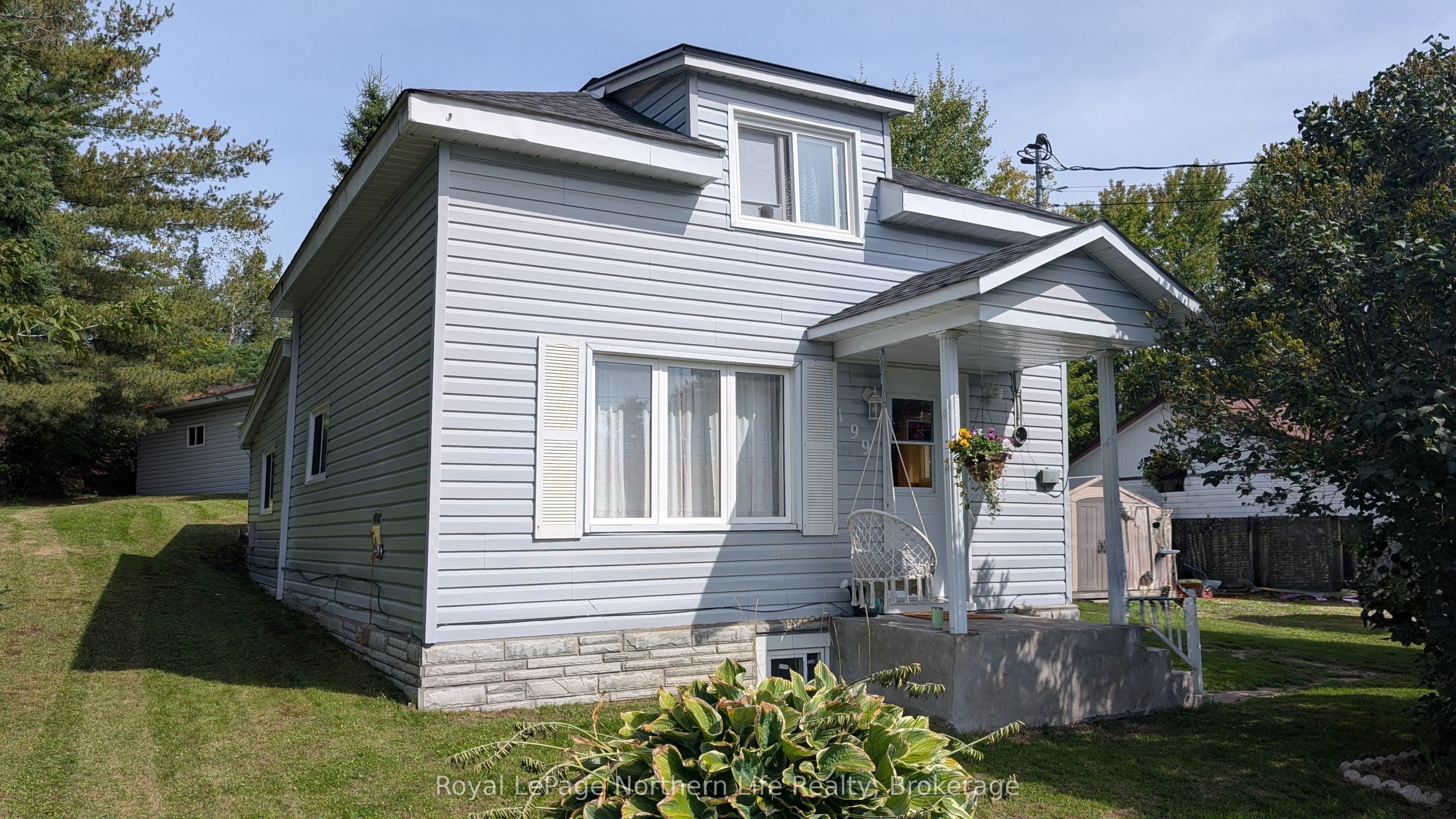 199 Lisgar