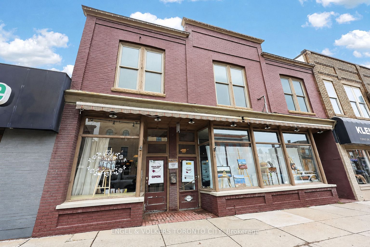 15210 Yonge Street, Aurora, ON L4G 1L9, Aurora