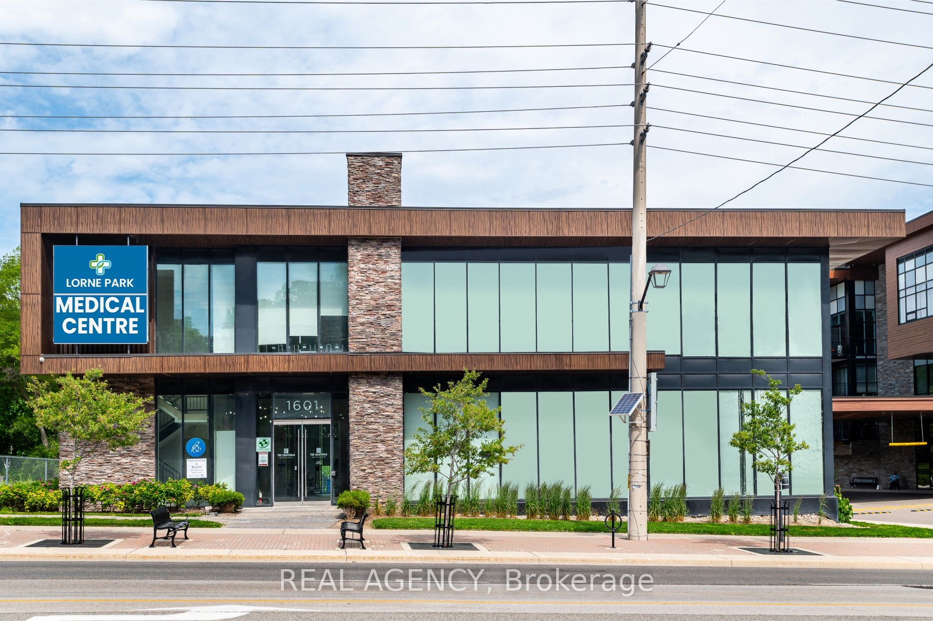 1601 Lakeshore