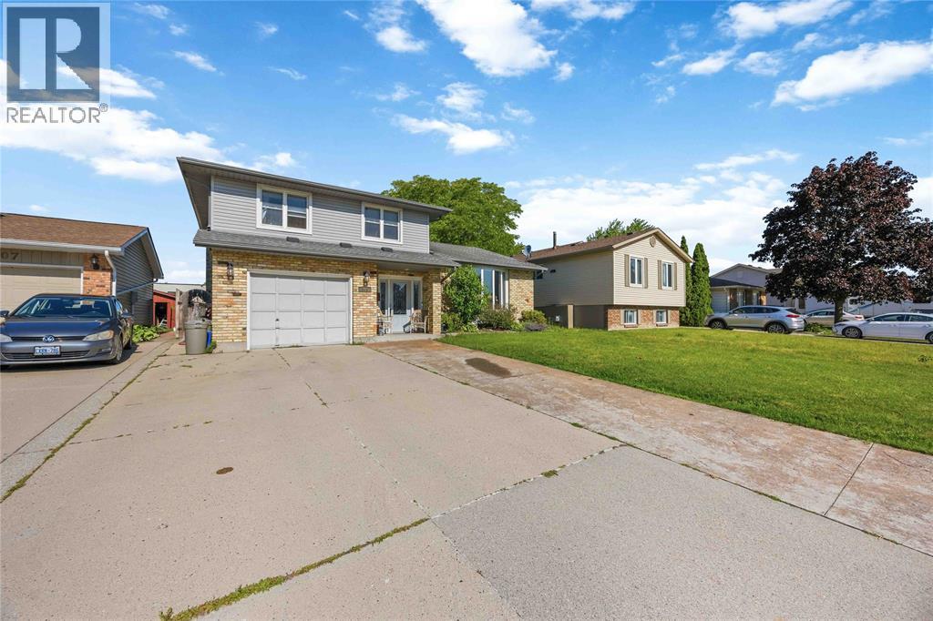 309 Edgewood photo 2