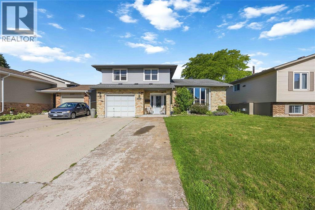 309 Edgewood photo 3