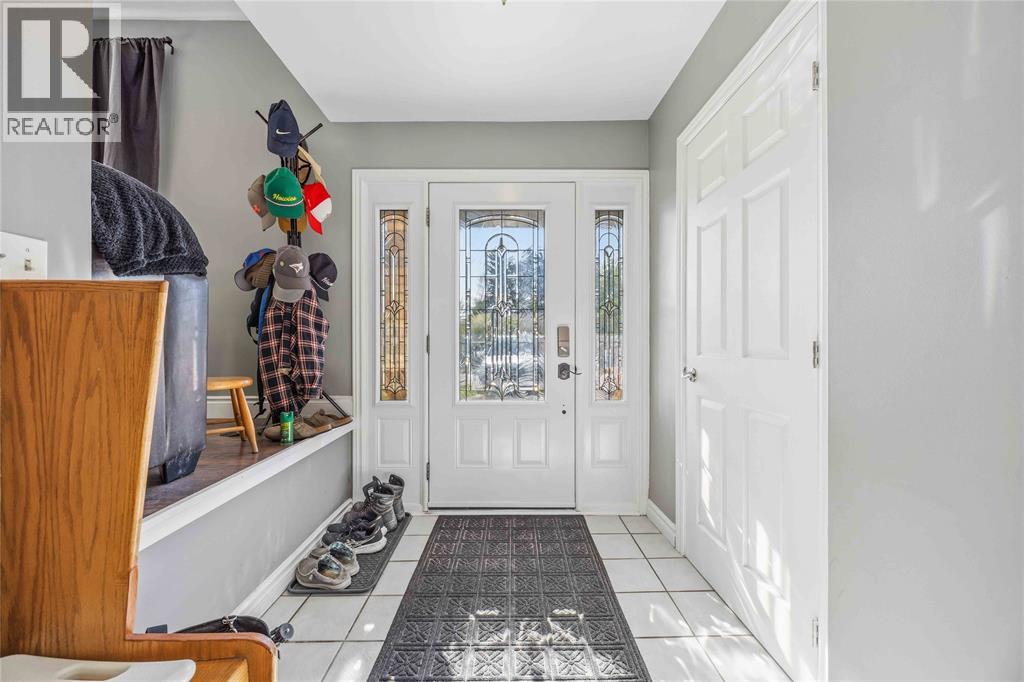 309 Edgewood photo 4