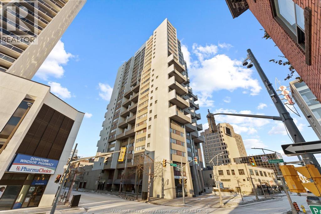 380 PELISSIER Unit 1302
