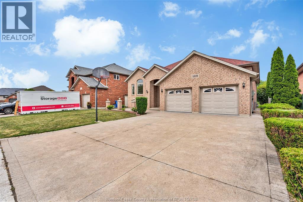 128 MARINA GROVE