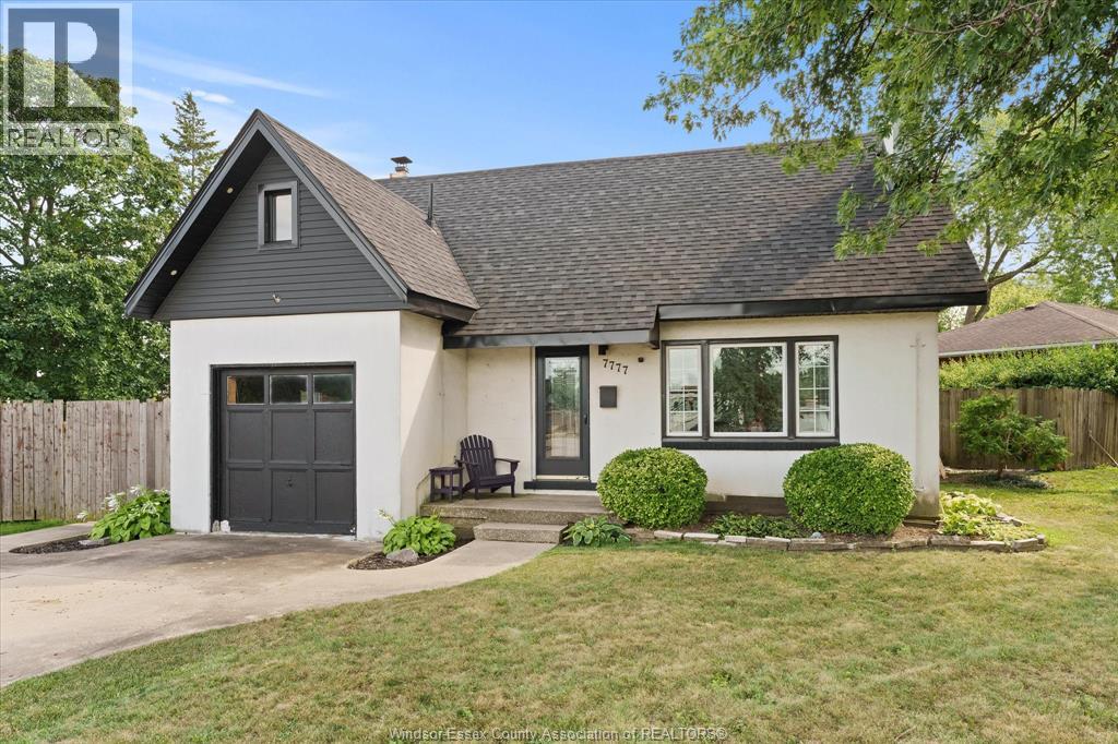 7777 CEDARVIEW