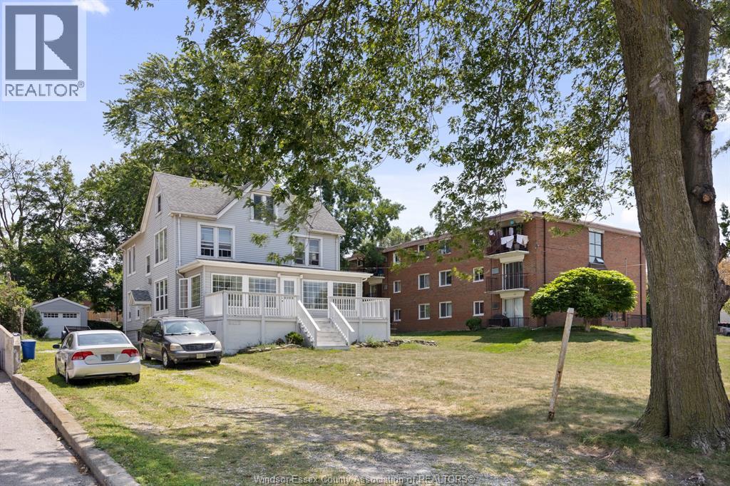 3177 RUSSELL