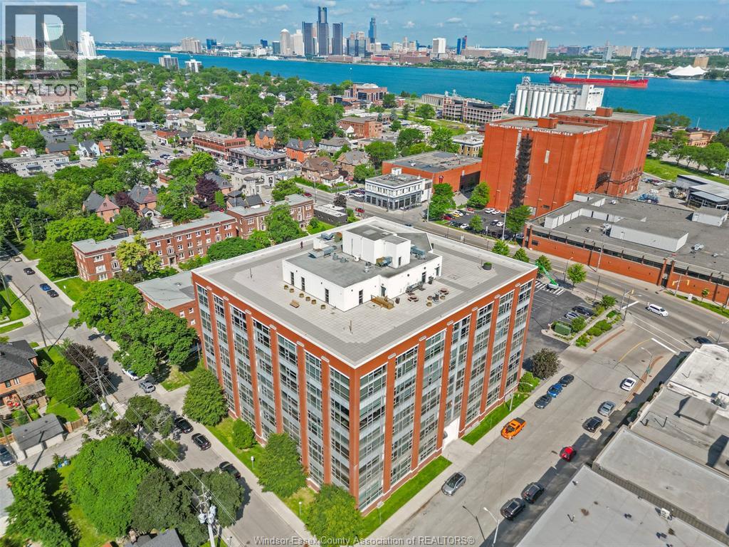 2175 Wyandotte STREET East Unit# 301, Windsor