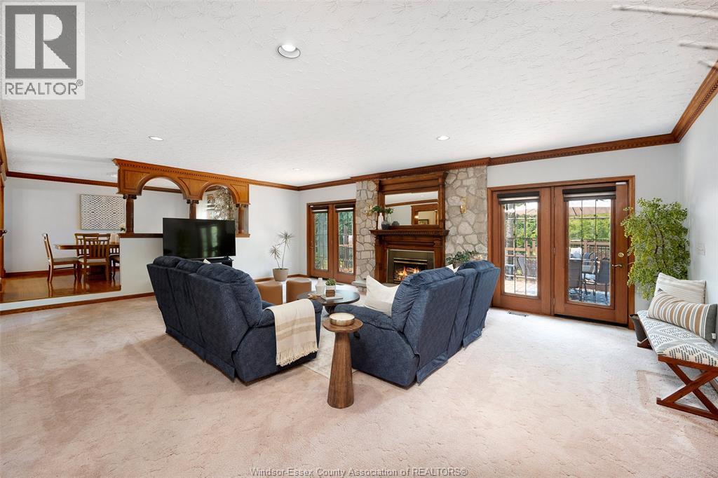 1825 HEBERT photo 5