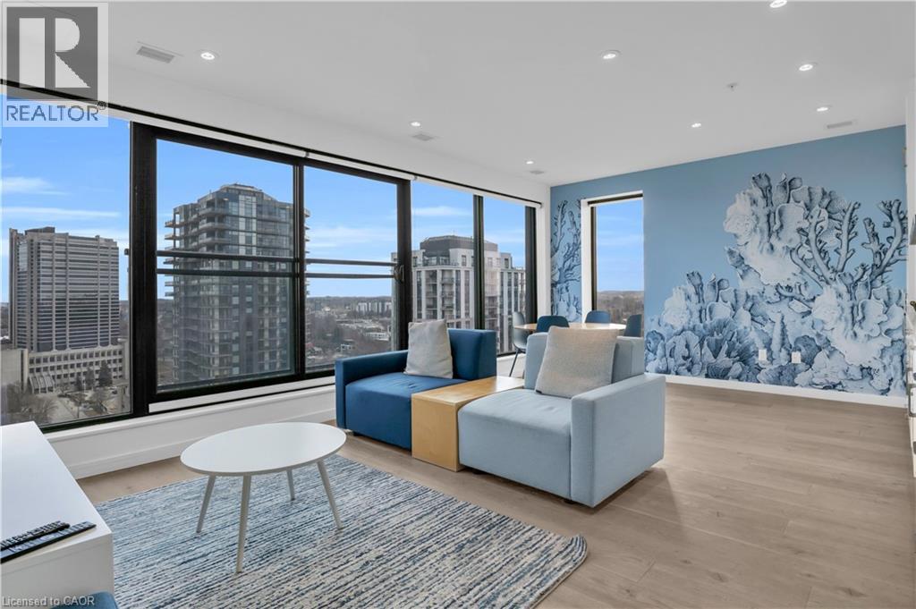 181 King Unit 1602
