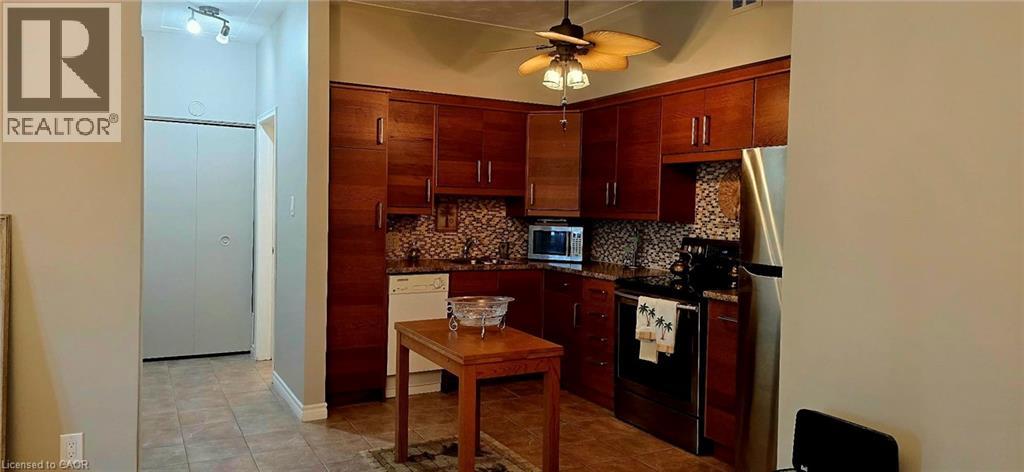 10 WOODMAN Unit 108