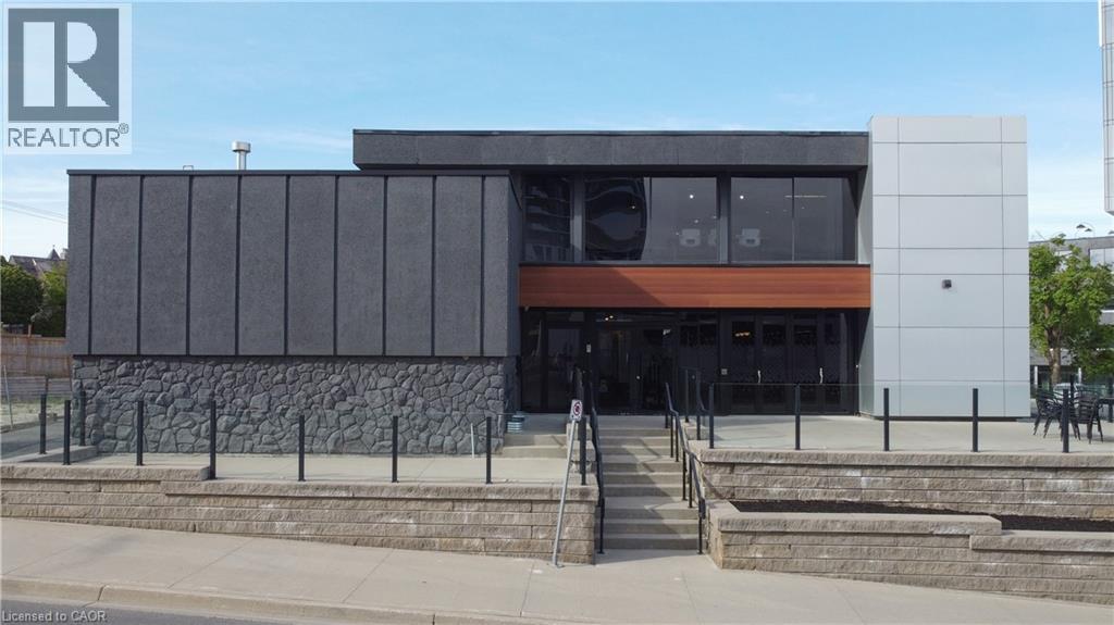 618 King Street W, Kitchener, ON N2G 1C8, Kitchener
