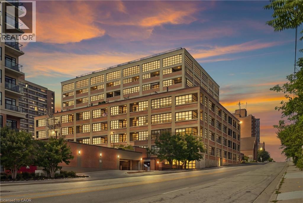 112 BENTON Unit 417