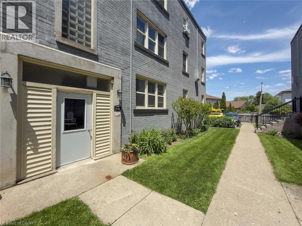 1755 KING Unit 9