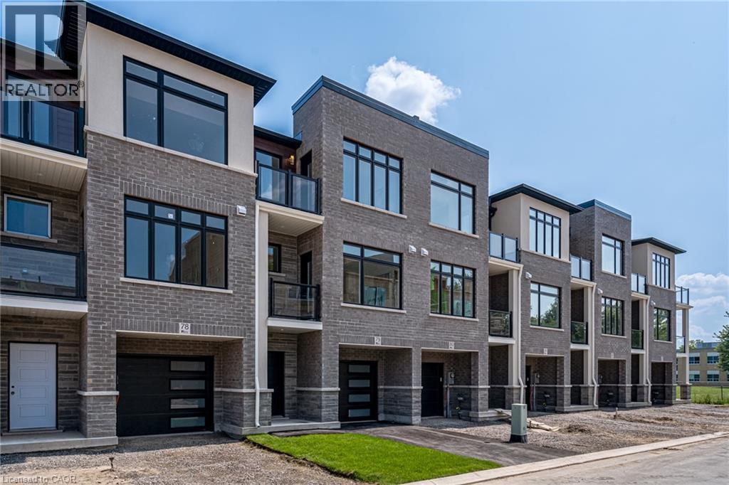292 VINE Unit 82