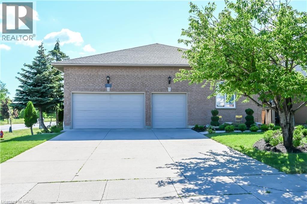 296 WINTERBERRY Unit LOWER