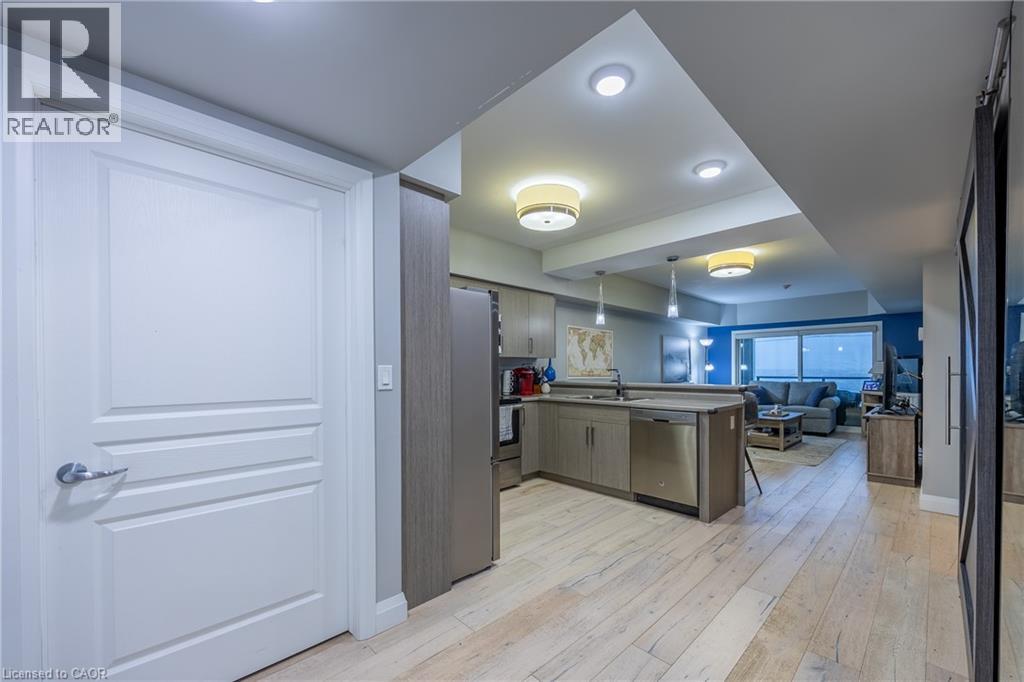 12 ERIE Unit 208