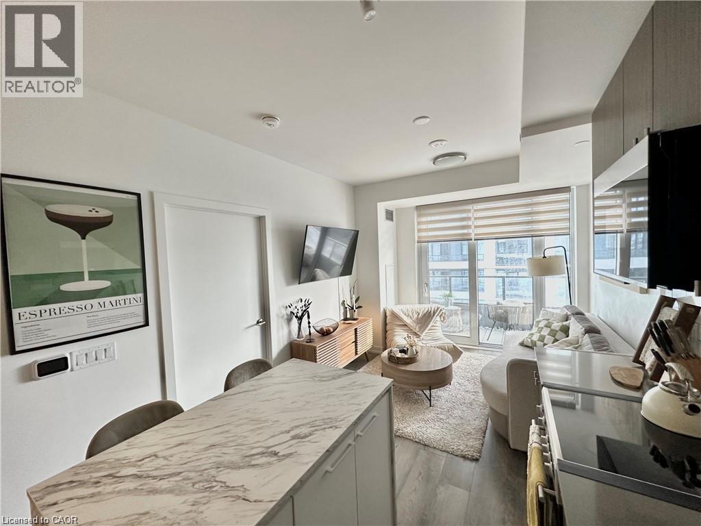 15 WELLINGTON Unit 1114