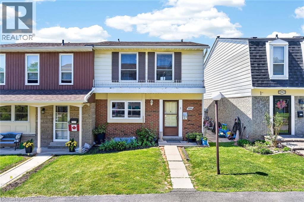 2252 UPPER MIDDLE Unit 1