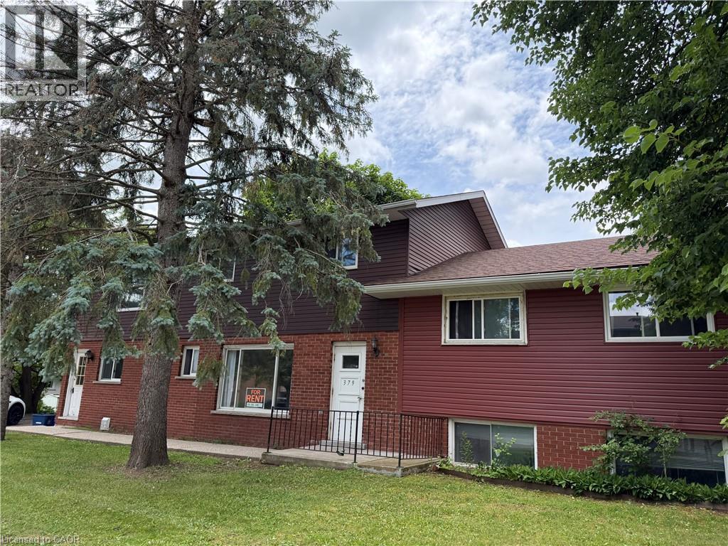379 HOLLY Unit 2