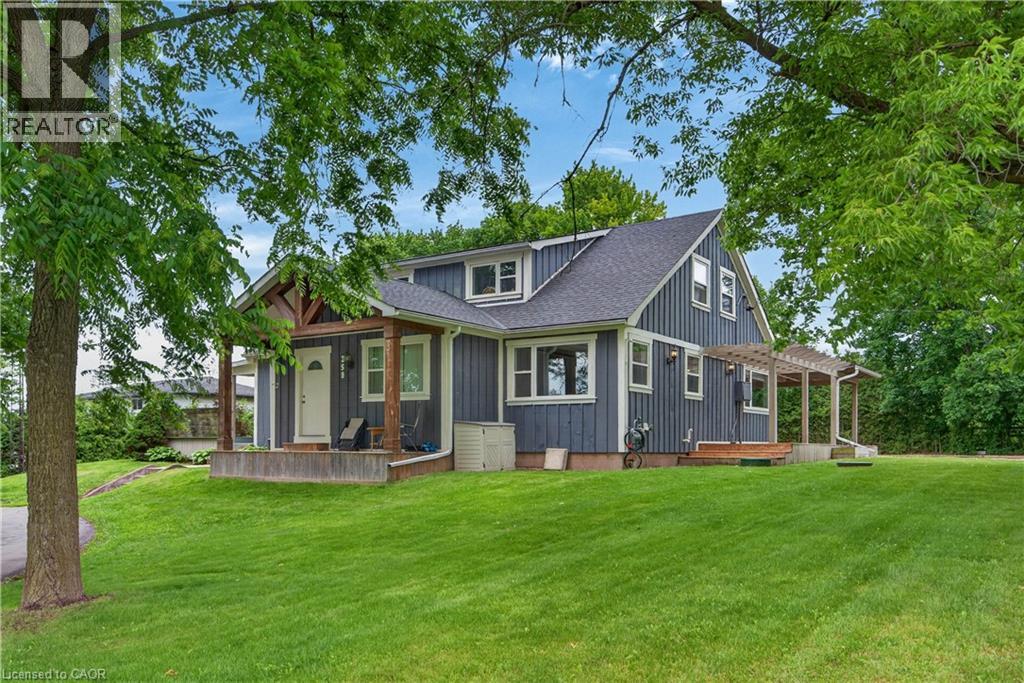 258 LYNDEN