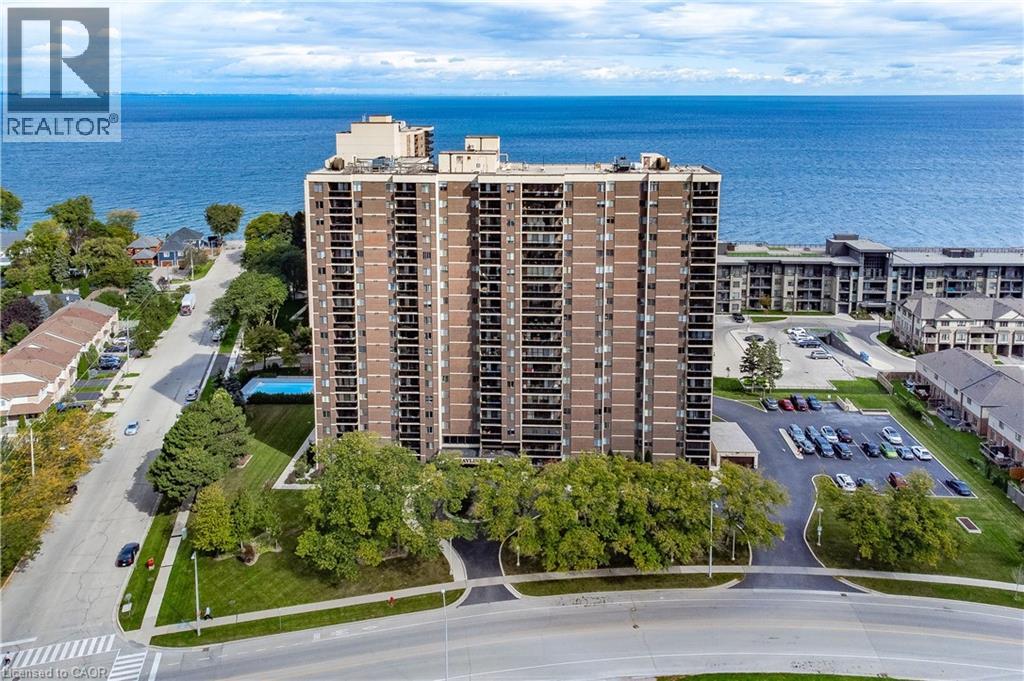 301 FRANCES Unit 703
