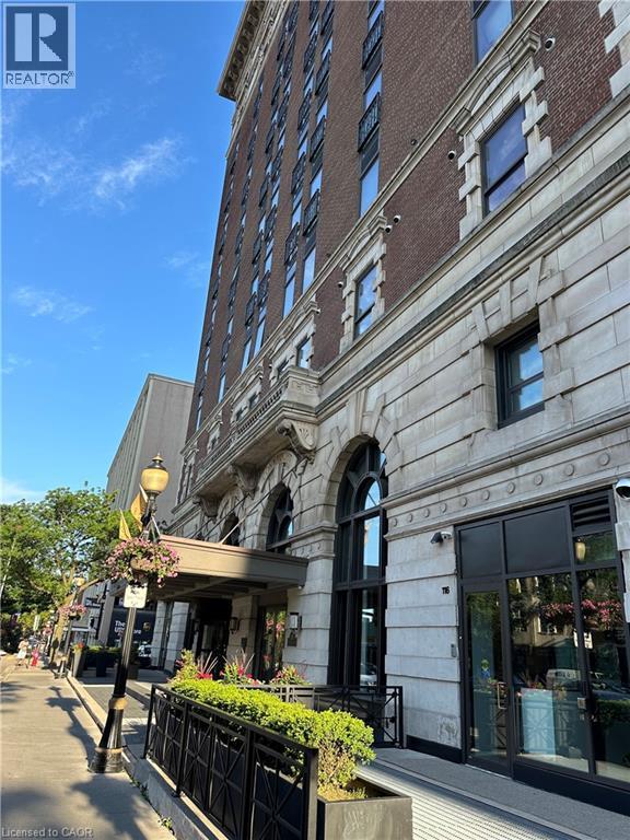 112 KING Unit 306