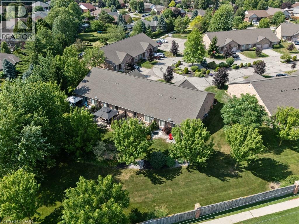19 SOMERSET Unit 16 photo 4