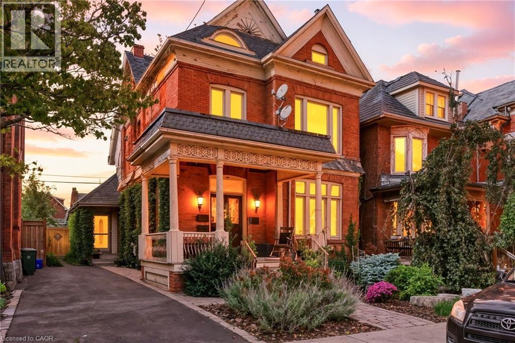 30 ONTARIO