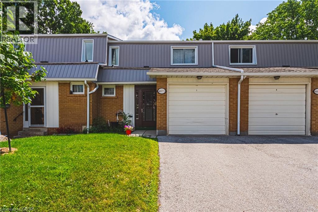 467 WOODVIEW Unit 5