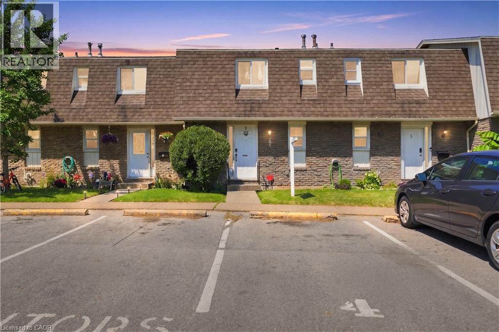 131 ROCKWOOD Unit 4