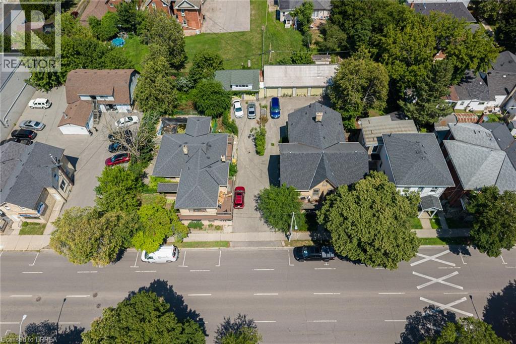 212 DALHOUSIE