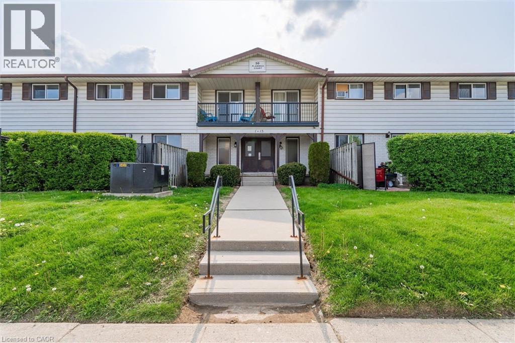 30 FLAMINGO Unit 30
