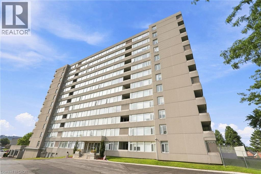40 HARRISFORD Unit 904