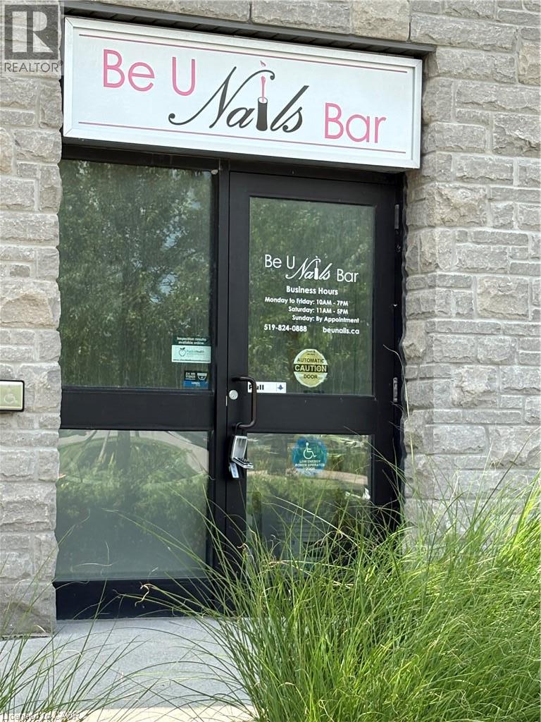 64 FREDERICK Drive Unit# 101, Guelph