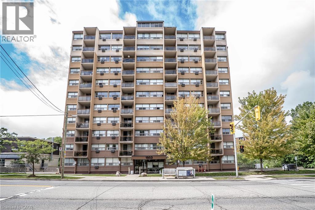 1950 MAIN Unit 307