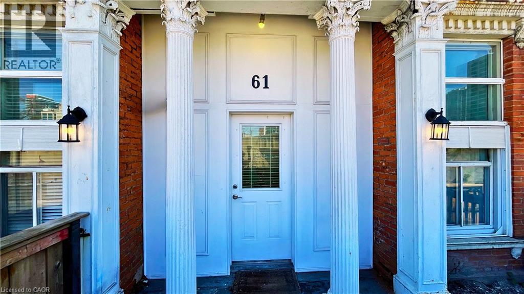 61 HURST