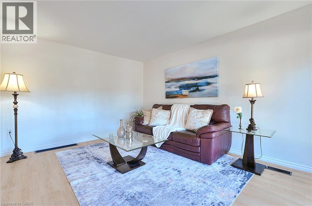 245 WEST 33RD photo 4