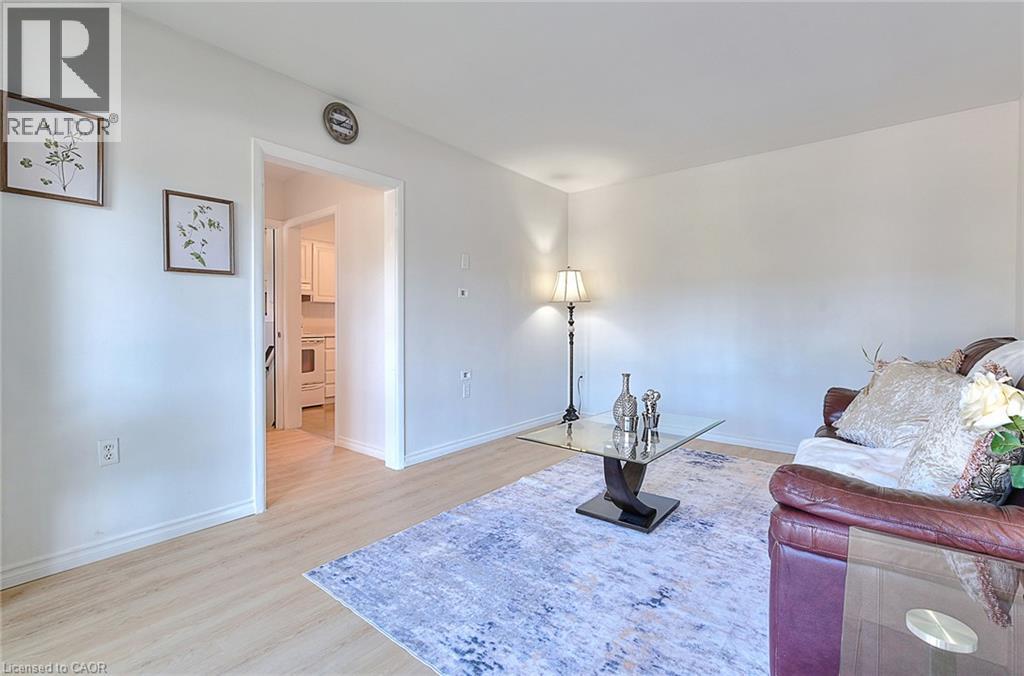 245 WEST 33RD photo 5
