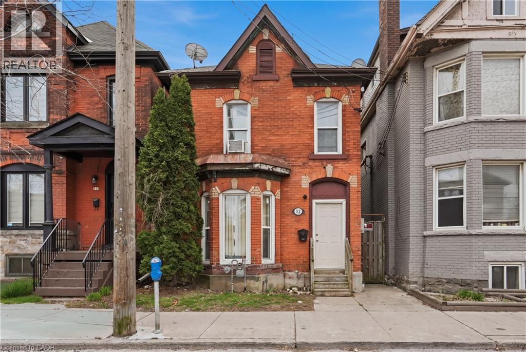 322 BARTON Unit 4
