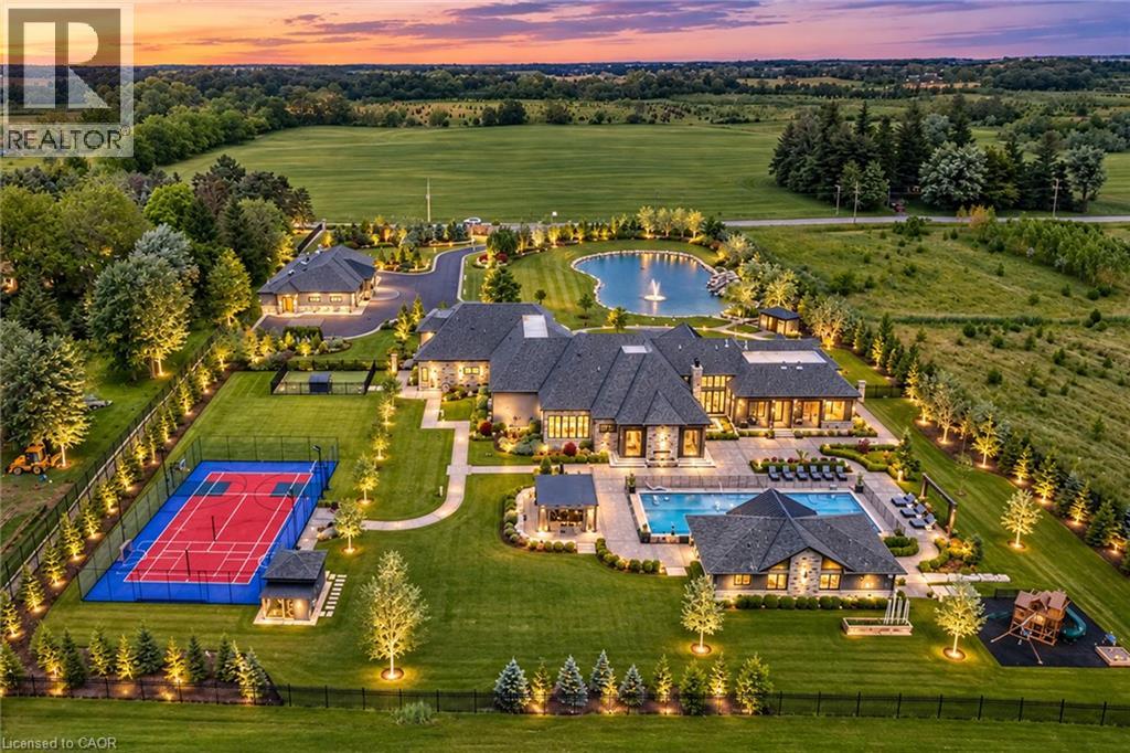 1272 FIDDLERS GREEN Road, Hamilton