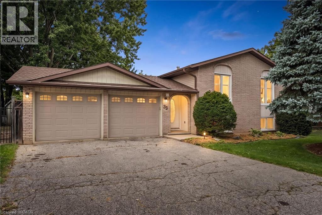 33 MACCOLL