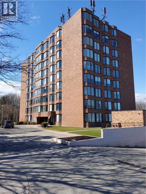 180 LIMERIDGE Unit 401