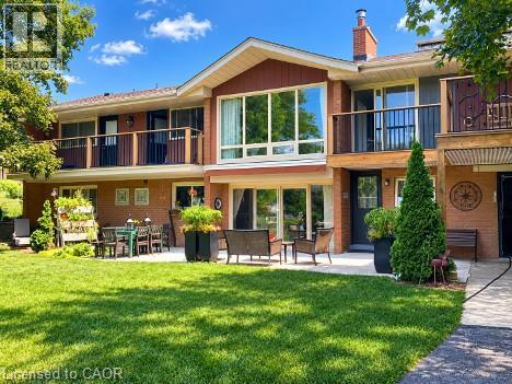 81 THOMSON