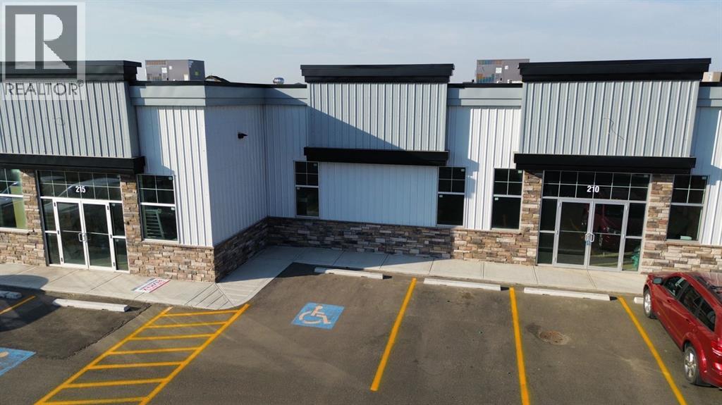 5302 Vista Unit 215