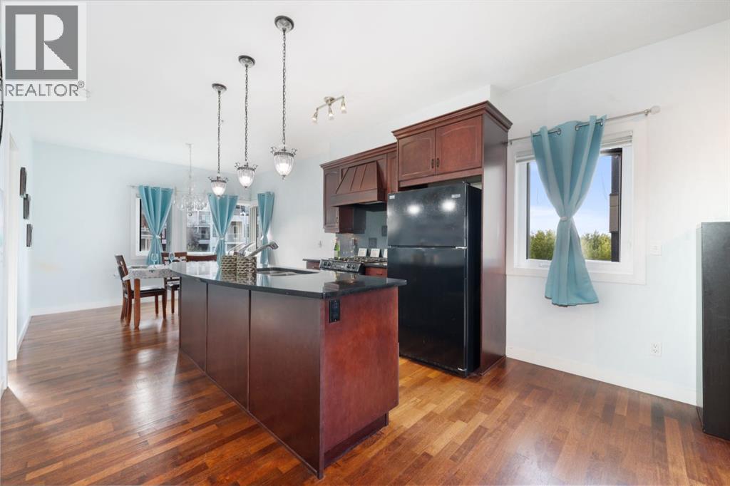 1828 14 Unit 303