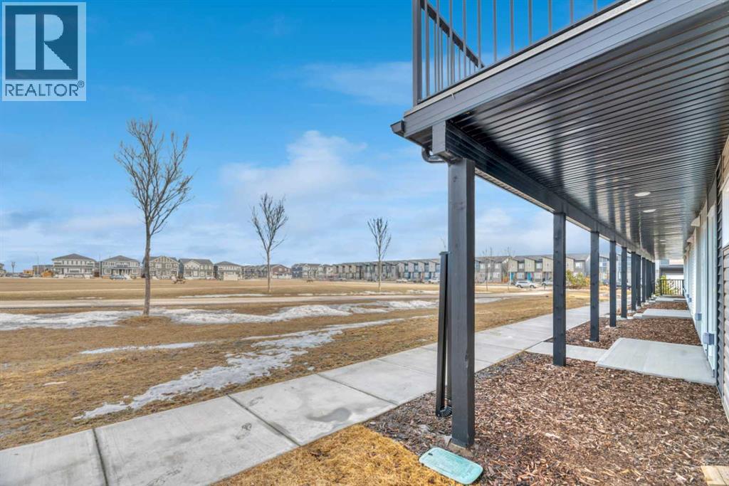301 Redstone Unit 337 photo 4