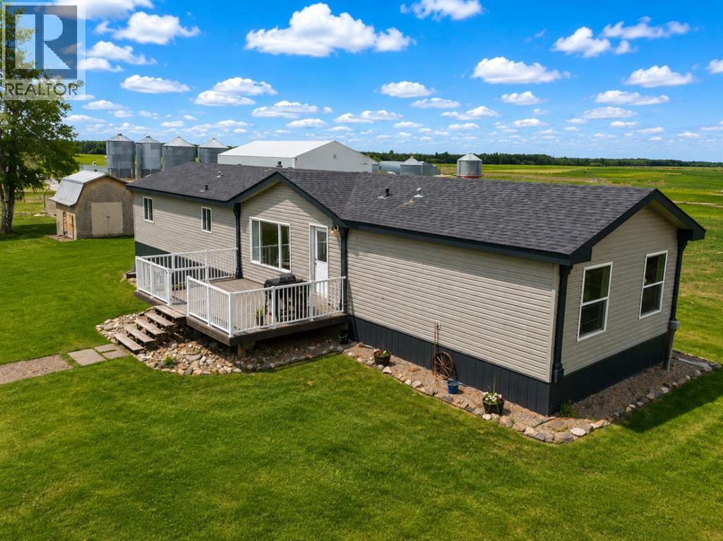 109567 Range Road 130 photo 2
